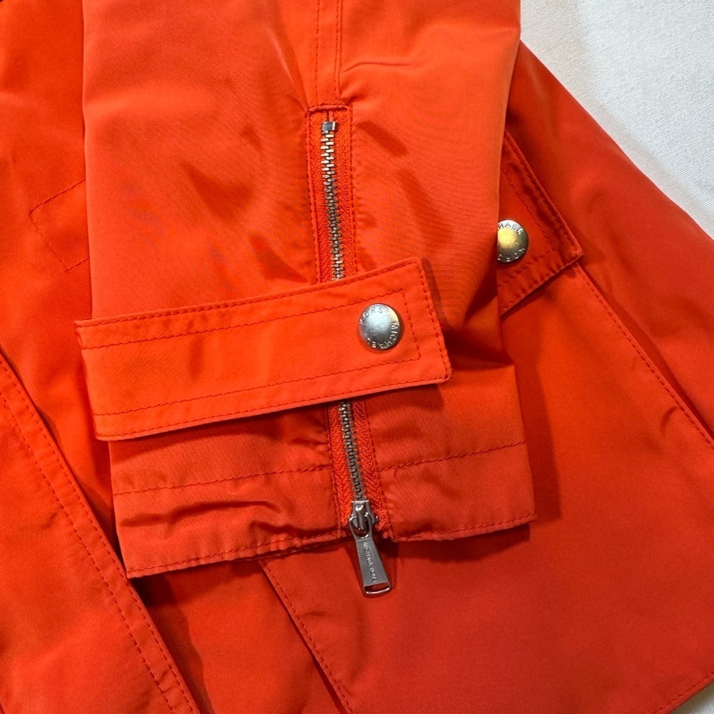 NWOT Michael Kor’s Women's Orange Hooded Rain Coat Jacket with silver details - Picture 5 of 12